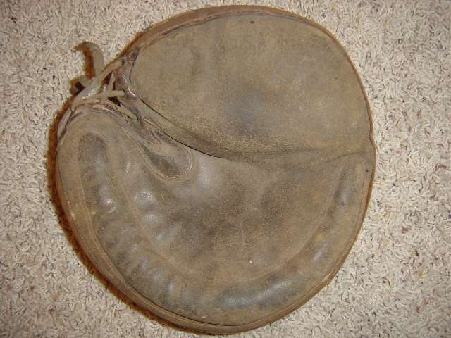 Early 1900's Spalding Crescent Catchers Mitt Front